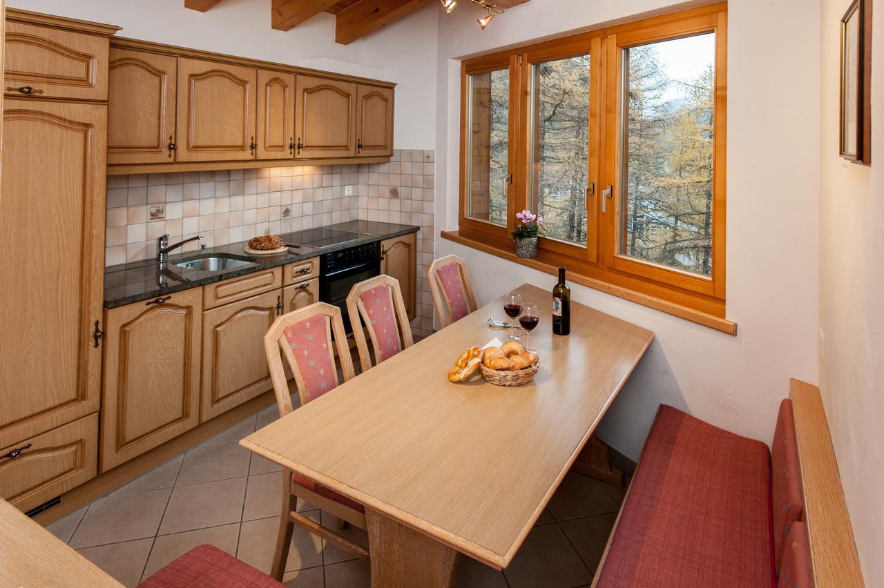 Appartements Zermatt Paradies Pokoj fotografie